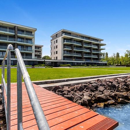 Lake Side Luxury Steps To The Lake Lela - Happy Rentals Balatonlelle Exterior photo